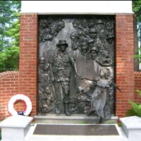 "Faces of War" 
Memorial behind City Hall
Don Haugen and Teena Stern
c. May 29th, 1995 Faces of War Memorial at City Hall, Roswell GA